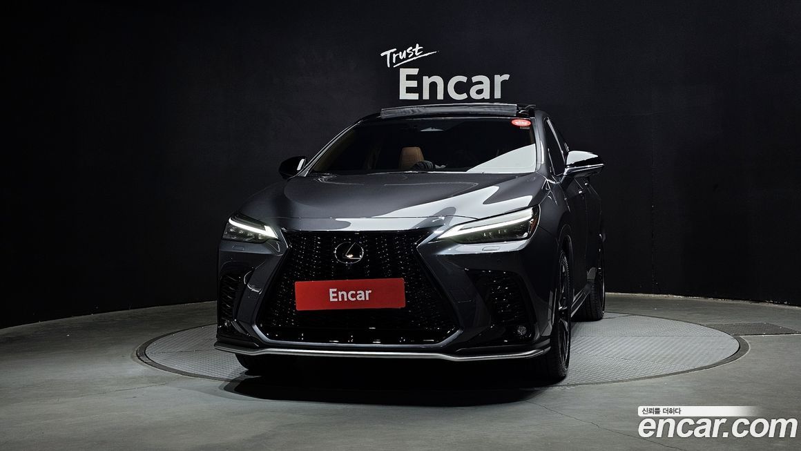 Lexus NX 2026