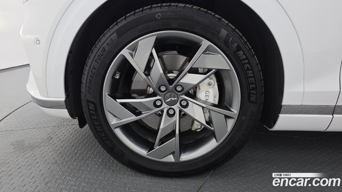 Genesis GV70 2024