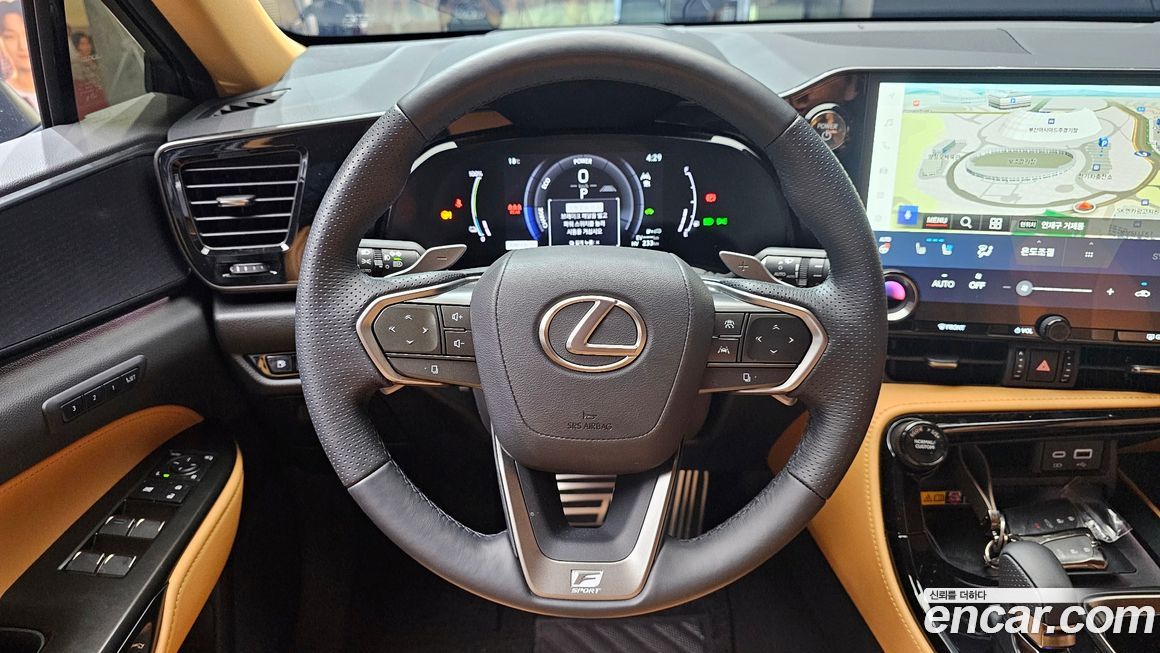 Lexus NX 2026