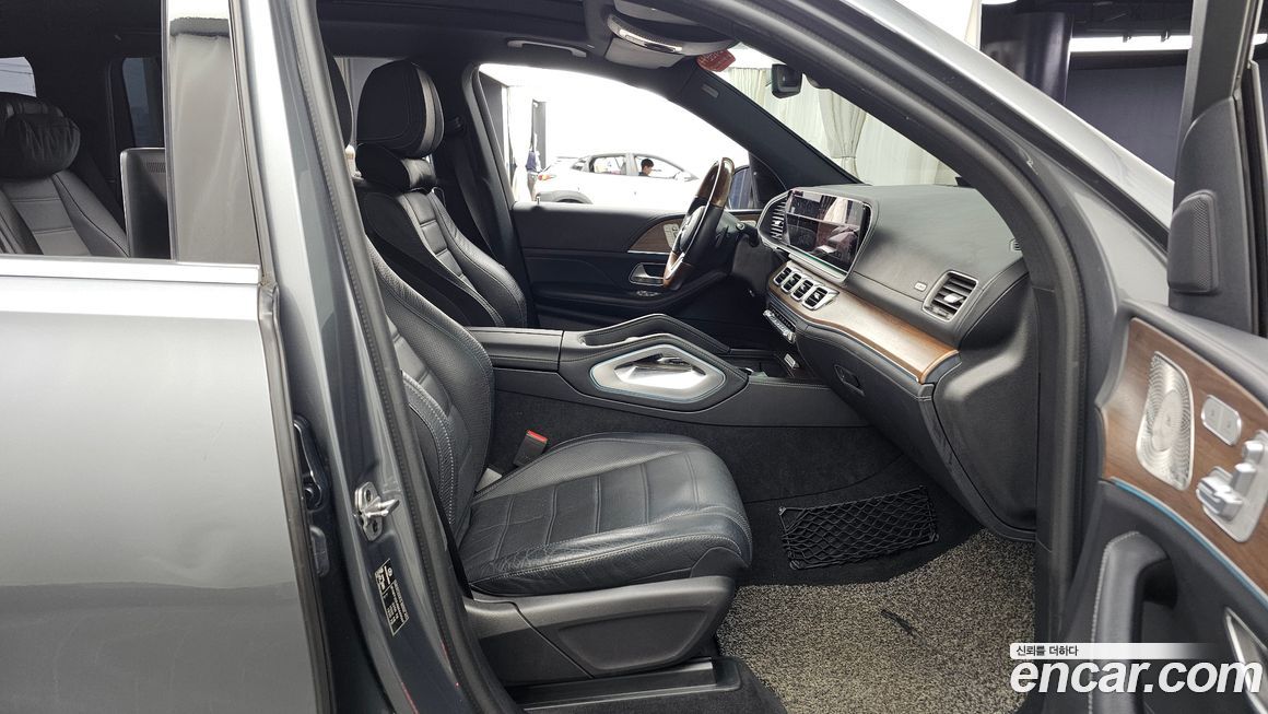 Mercedes-Benz GLS-Class 2021