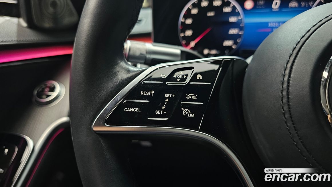 Mercedes-Benz S-Class 2021