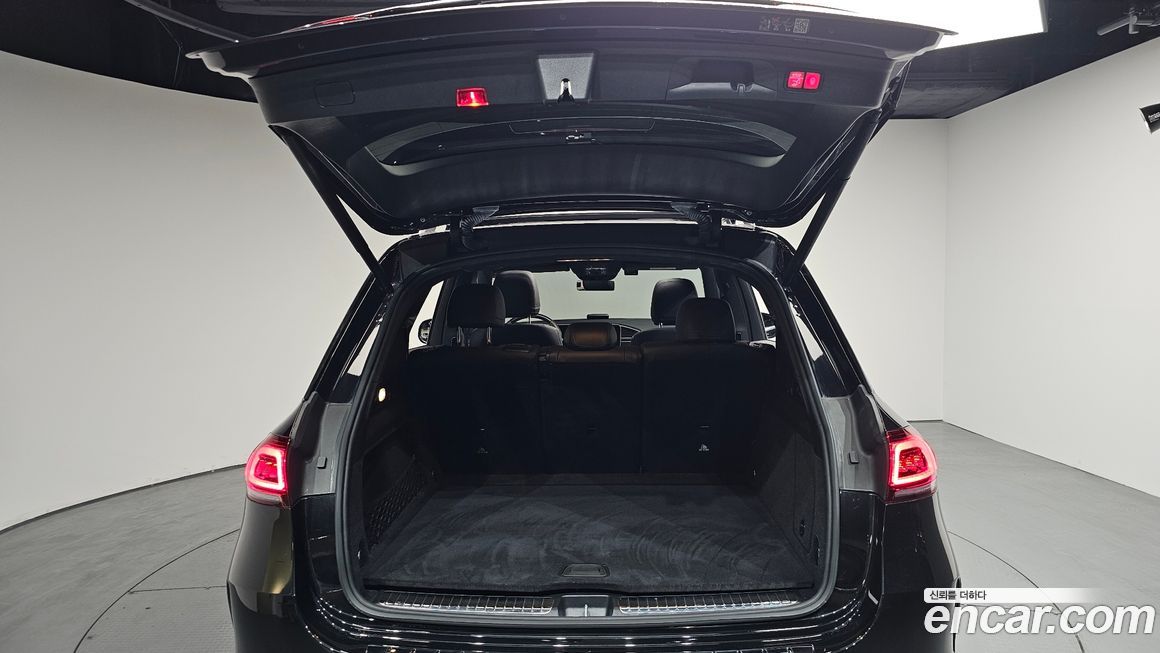 Mercedes-Benz GLE-Class 2023