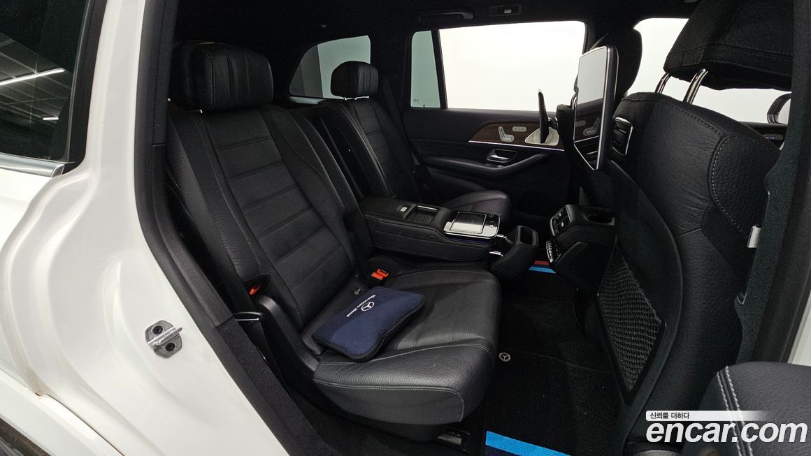 Mercedes-Benz GLS-Class 2021