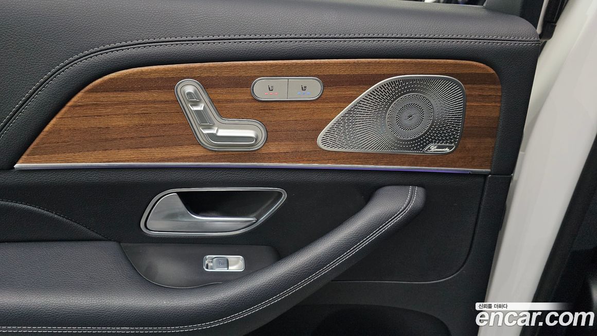 Mercedes-Benz GLS-Class 2021