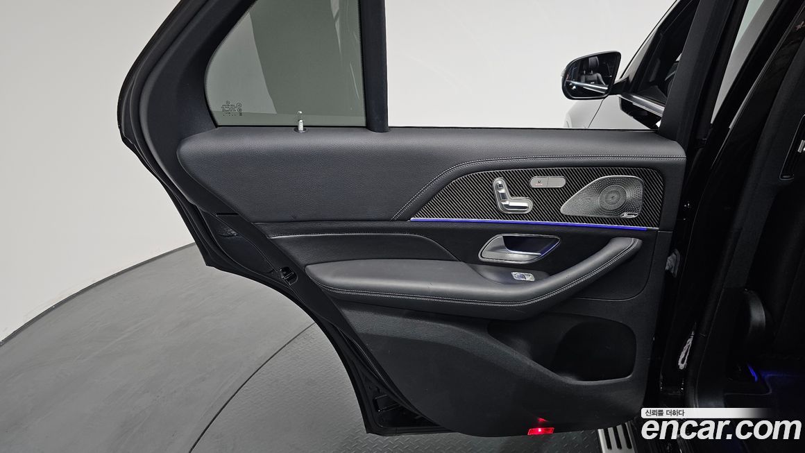 Mercedes-Benz GLE-Class 2023