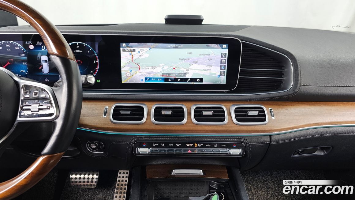 Mercedes-Benz GLS-Class 2021