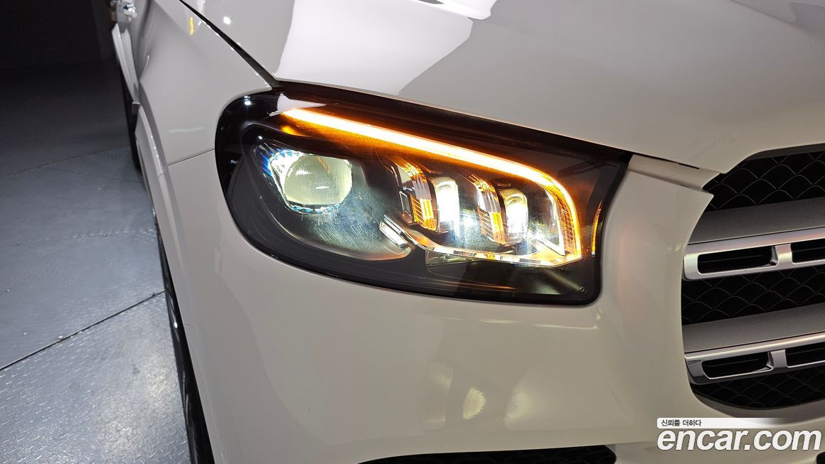 Mercedes-Benz GLS-Class 2021