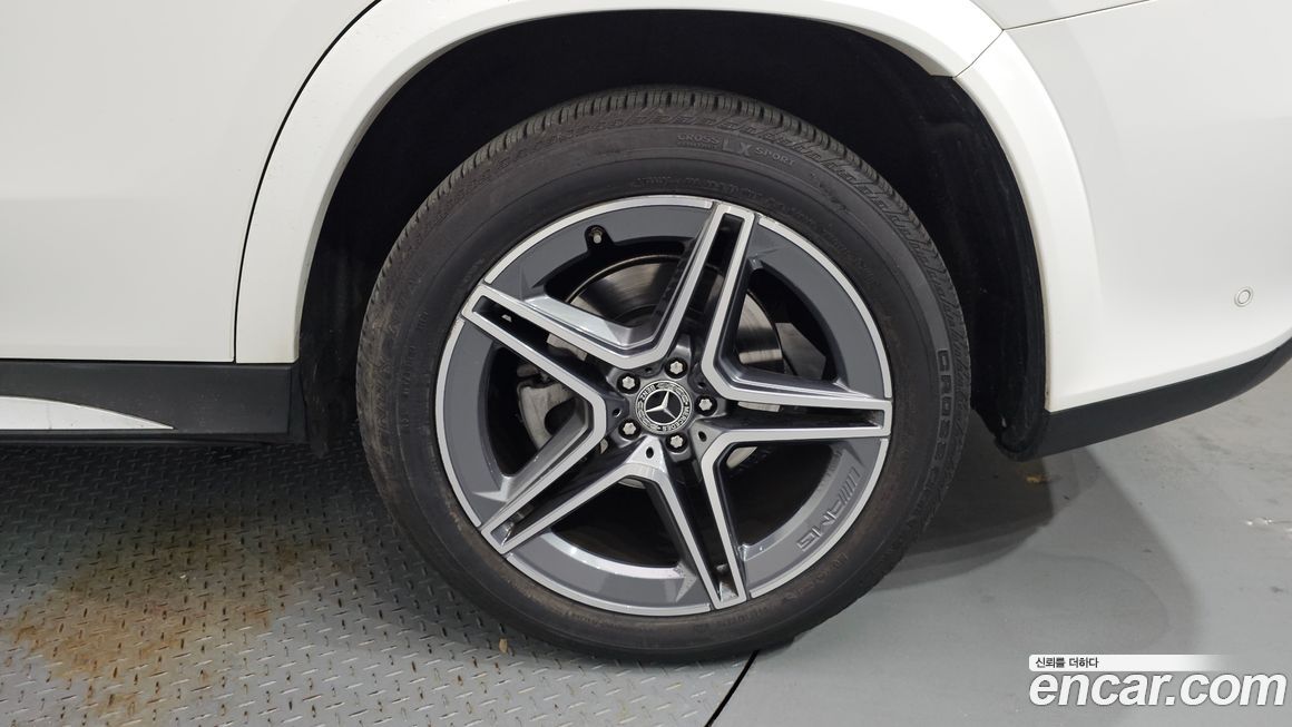 Mercedes-Benz GLS-Class 2021