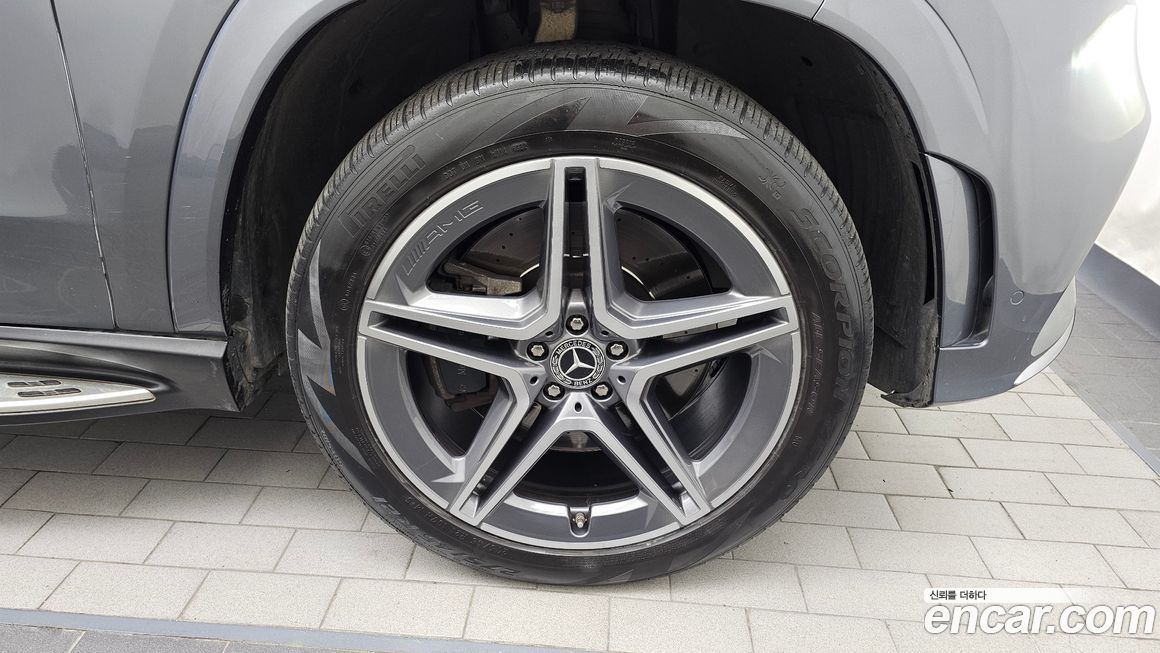 Mercedes-Benz GLS-Class 2021