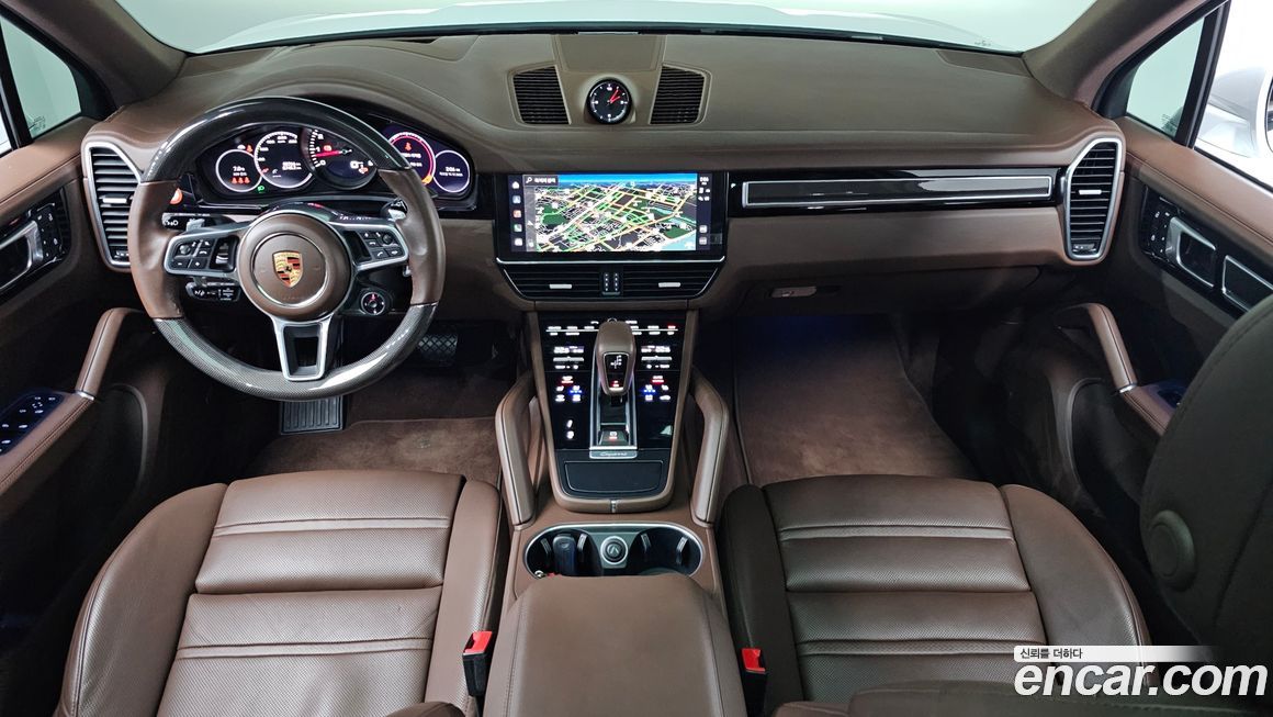 Porsche Cayenne 2022