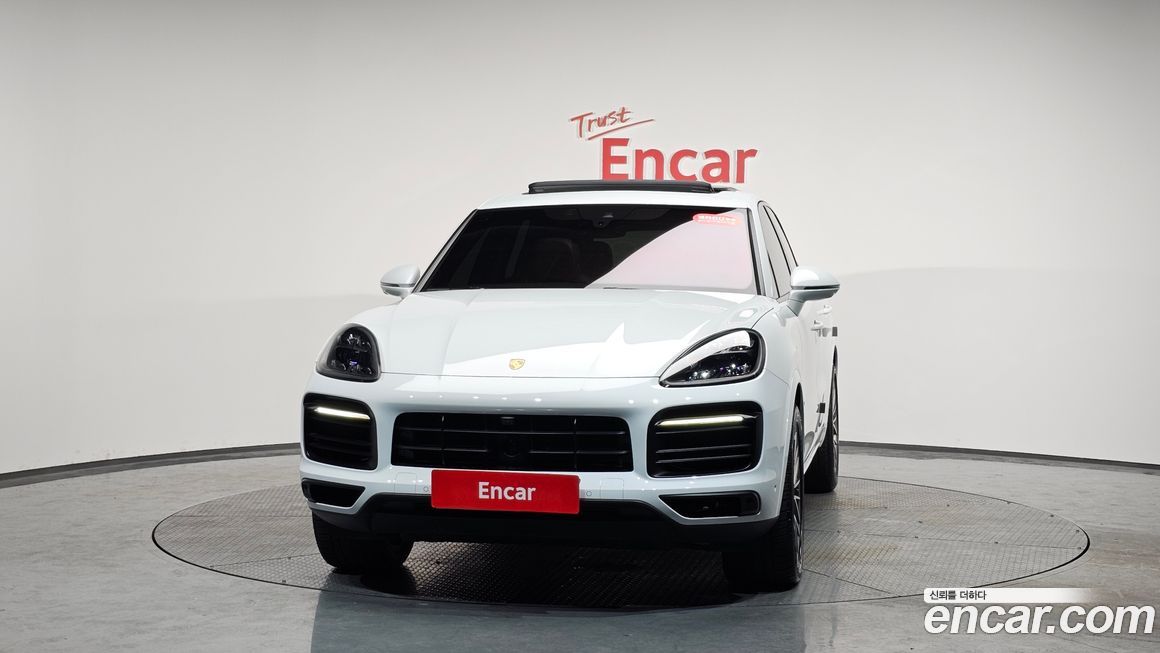 Porsche Cayenne 2022
