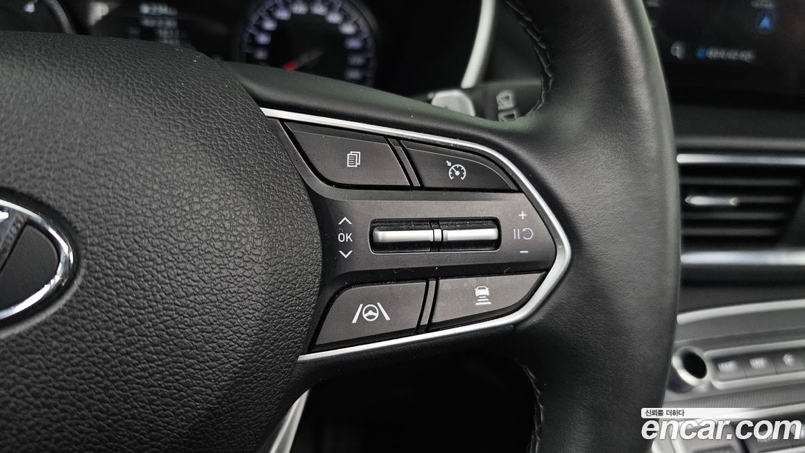 Hyundai Santafe 2022