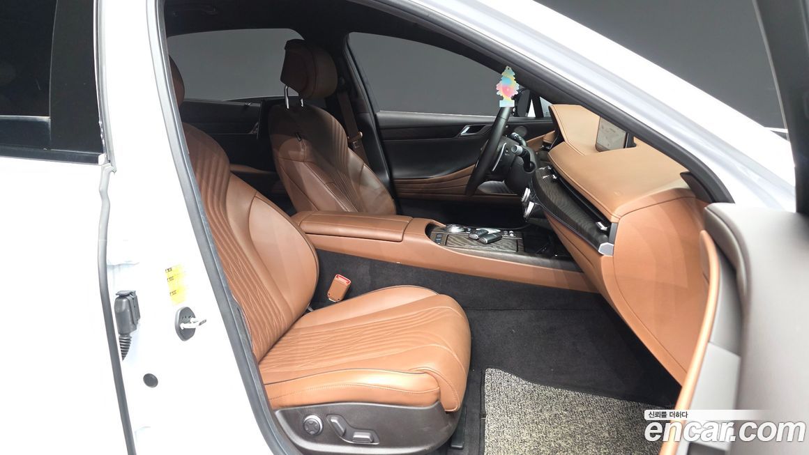 Genesis G80 2021