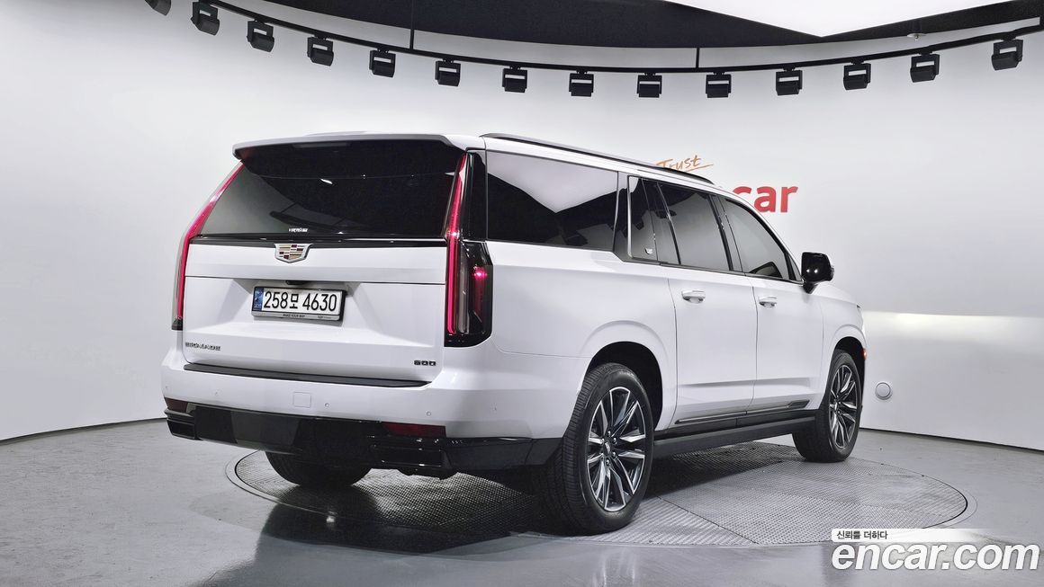 Cadillac Escalade 2022