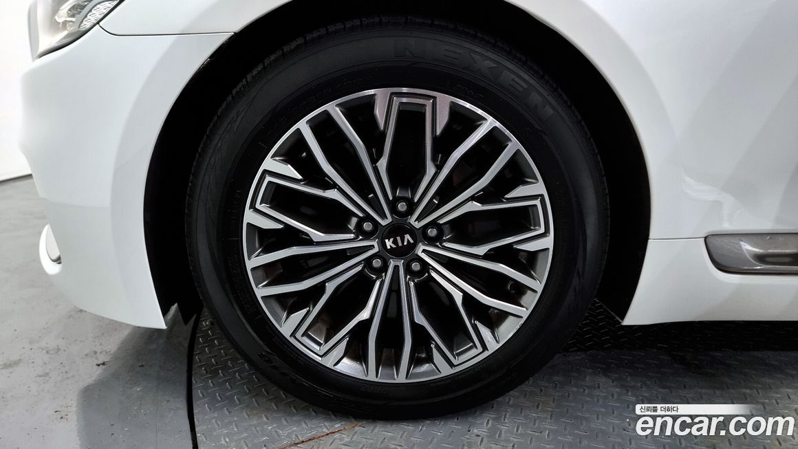 Kia K9 2019