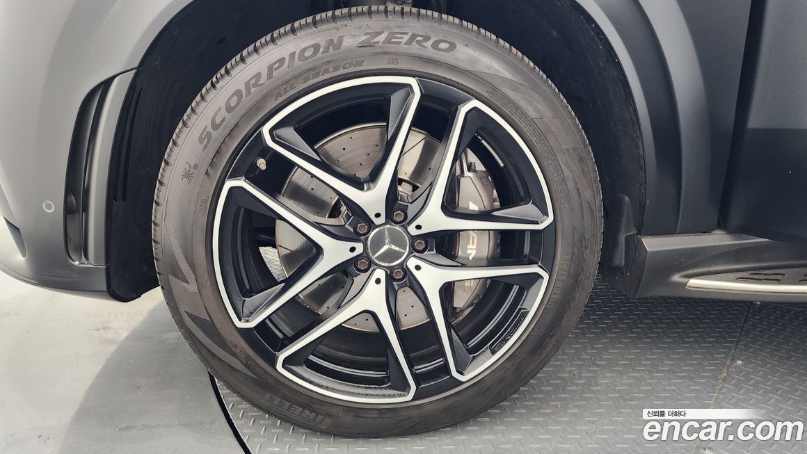 Mercedes-Benz GLE-Class 2022