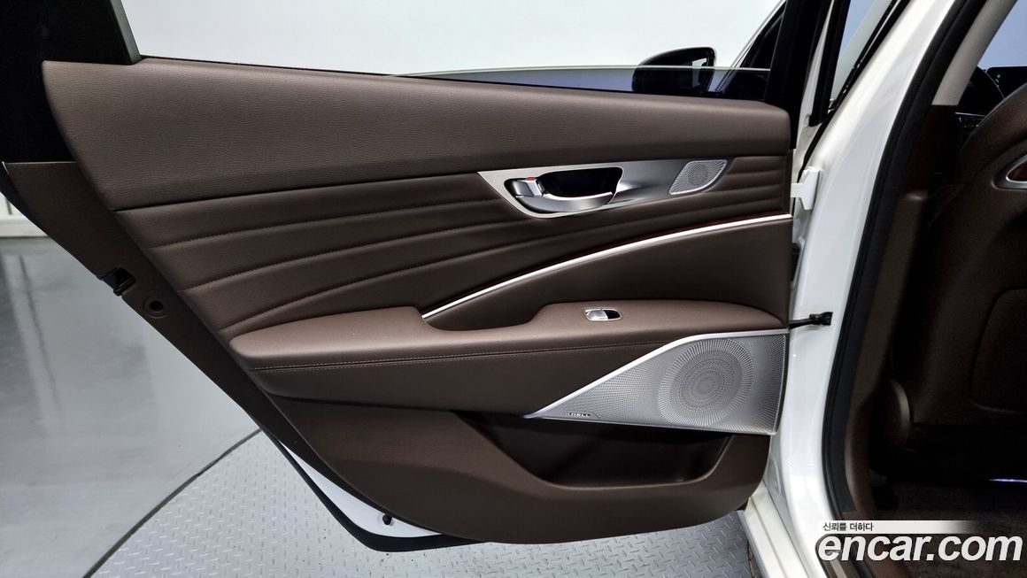 Kia K9 2019