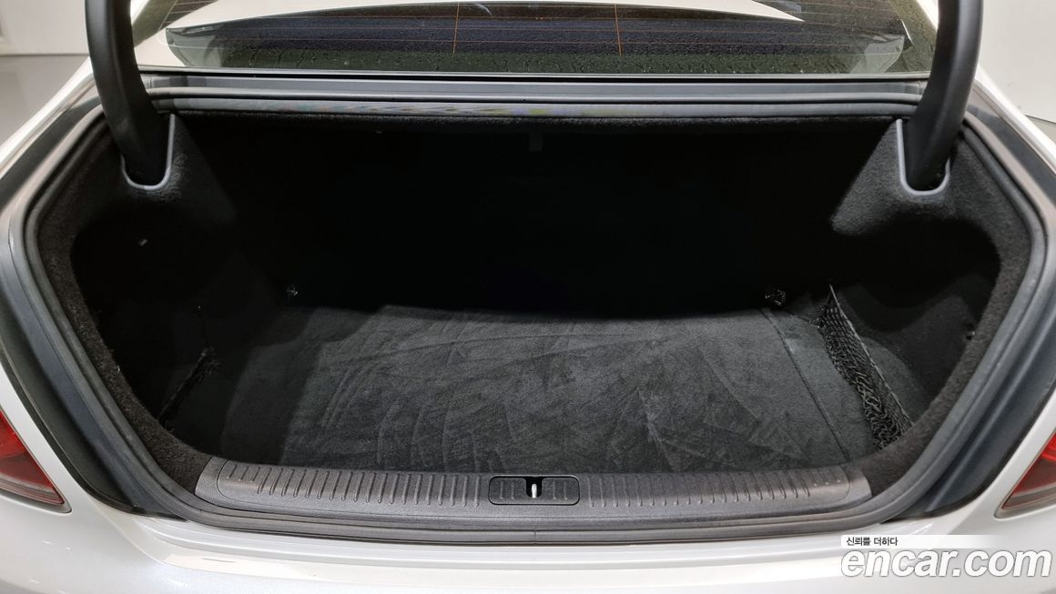 Kia K9 2019