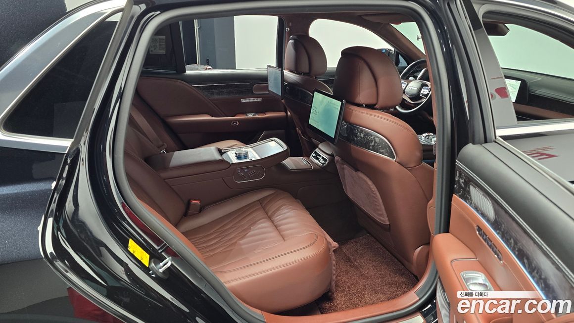 Genesis G90 2025