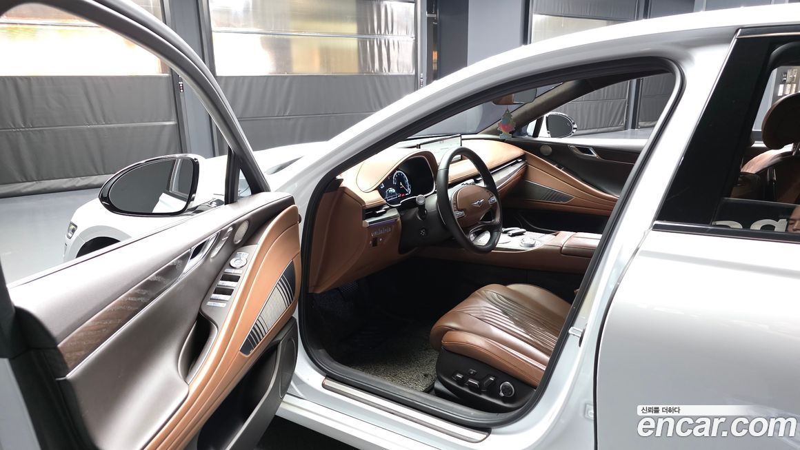 Genesis G80 2021