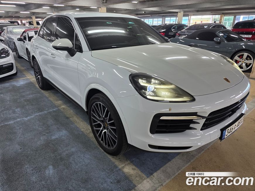 Porsche Cayenne 2021