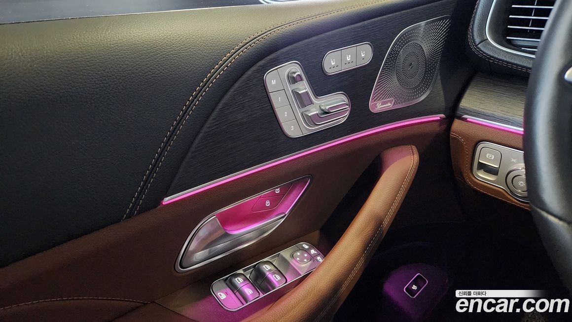 Mercedes-Benz GLE-Class 2025