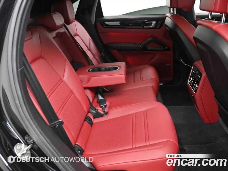 Porsche Cayenne 2023