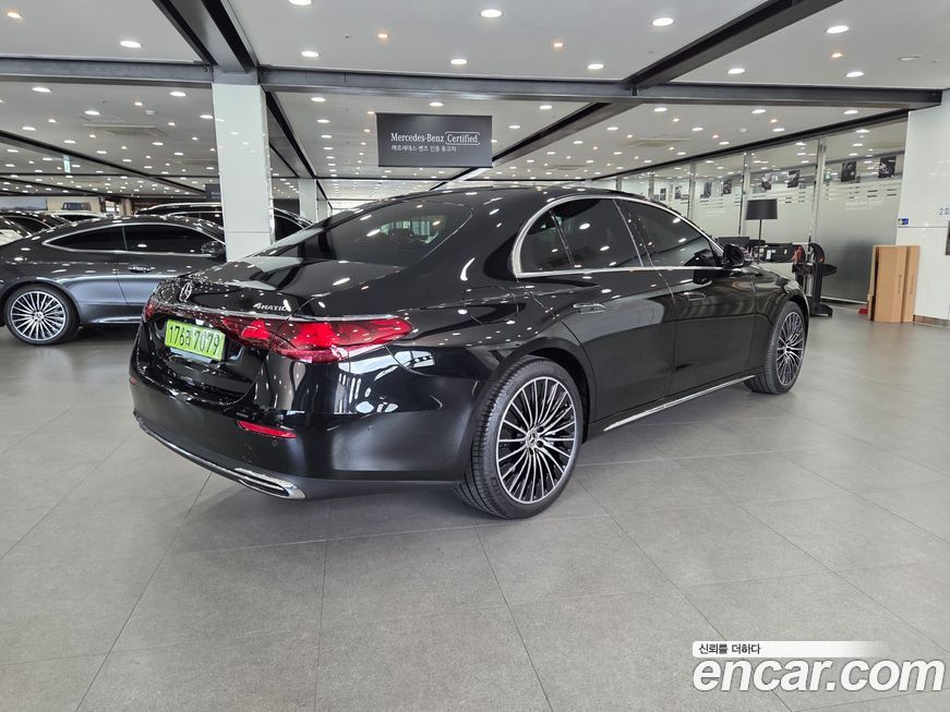 Mercedes-Benz E-Class 2025