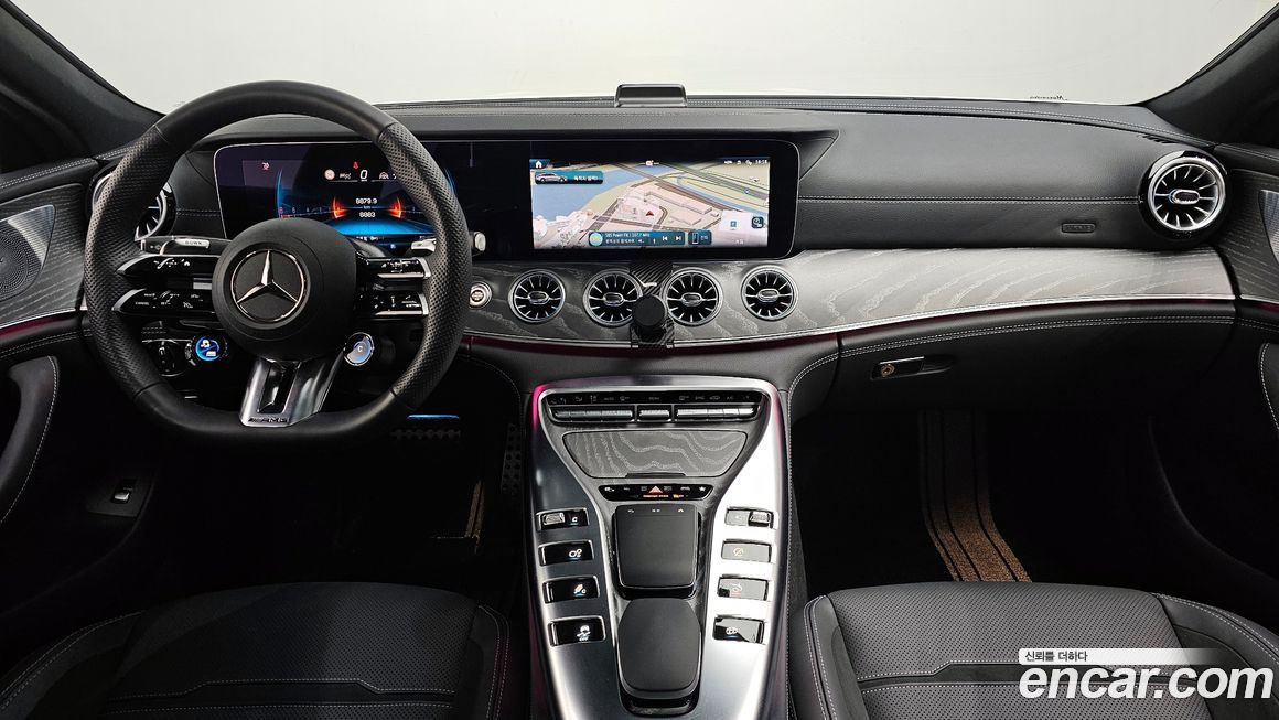 Mercedes-Benz AMG GT 2024