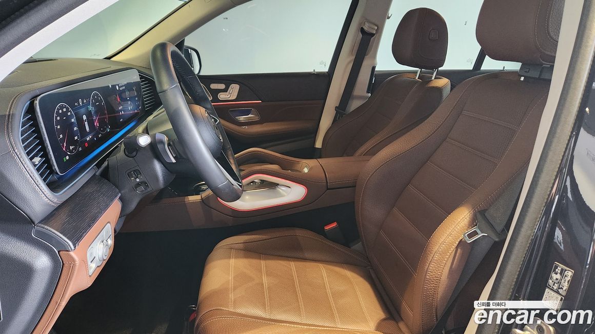 Mercedes-Benz GLE-Class 2025