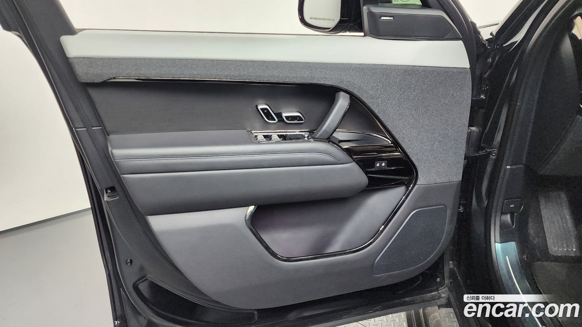 Land Rover Range Rover Sport 2023