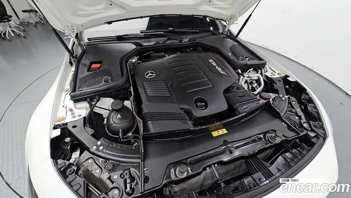 Mercedes-Benz AMG GT 2024
