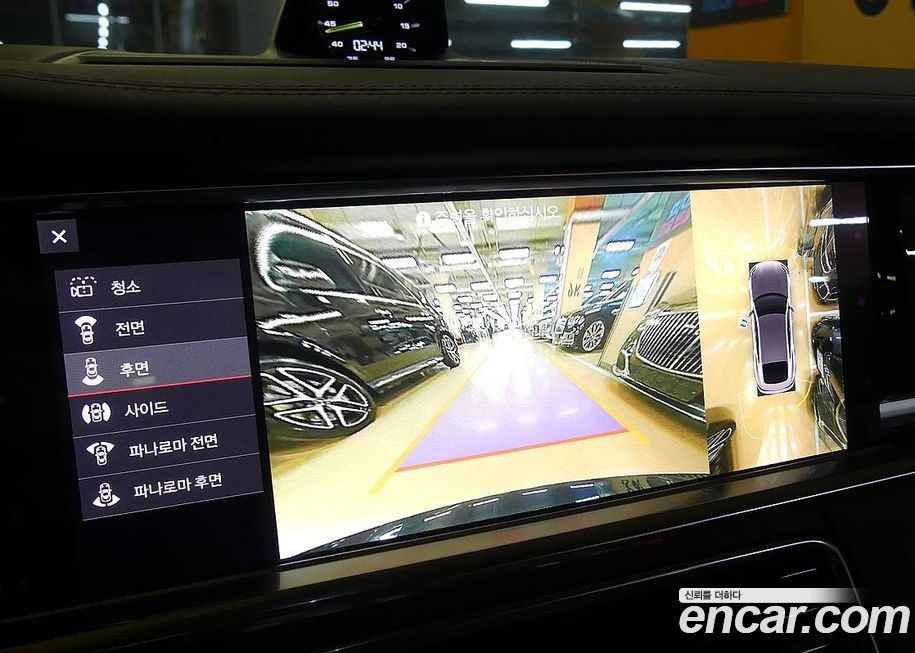 Porsche Panamera 2021