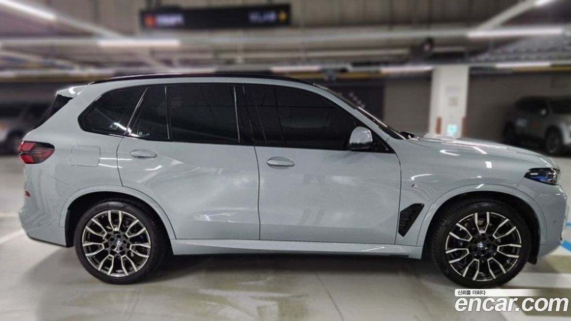 BMW X5 2024