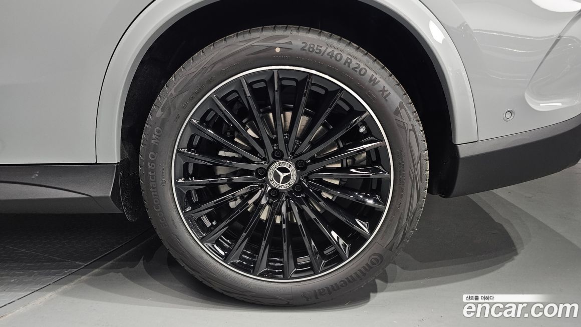 Mercedes-Benz GLC-Class 2026
