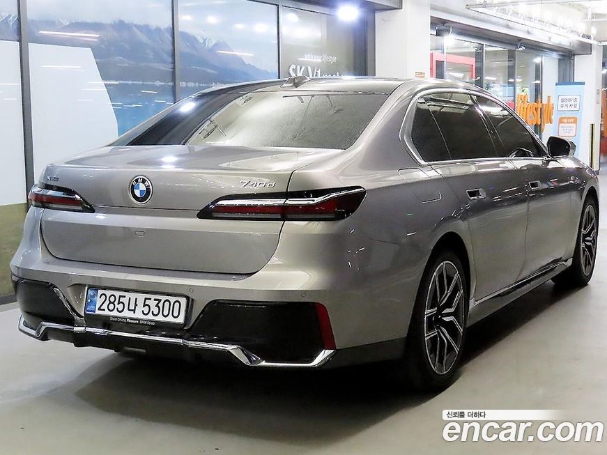 BMW 7-Series 2025
