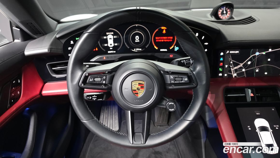 Porsche Taycan 2021