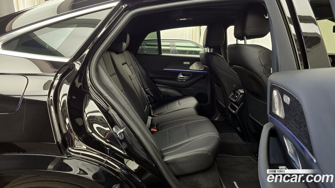 Mercedes-Benz GLE-Class 2025