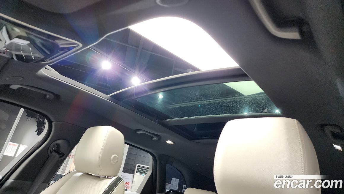 Land Rover Range Rover Velar 2022