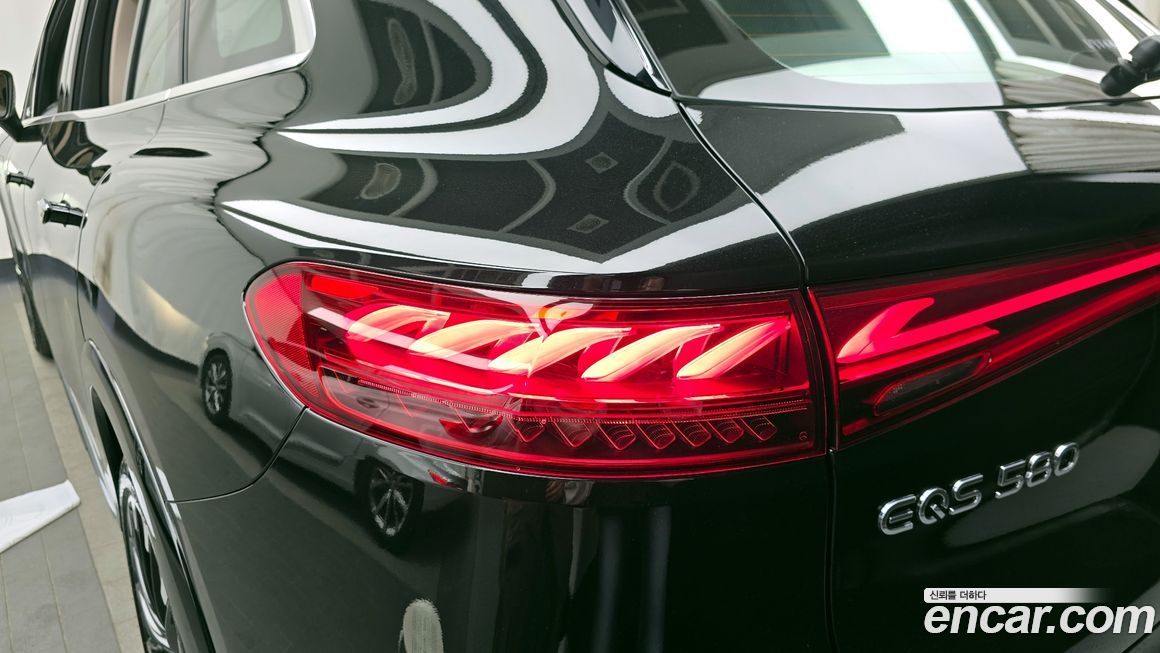 Mercedes-Benz EQS 2023
