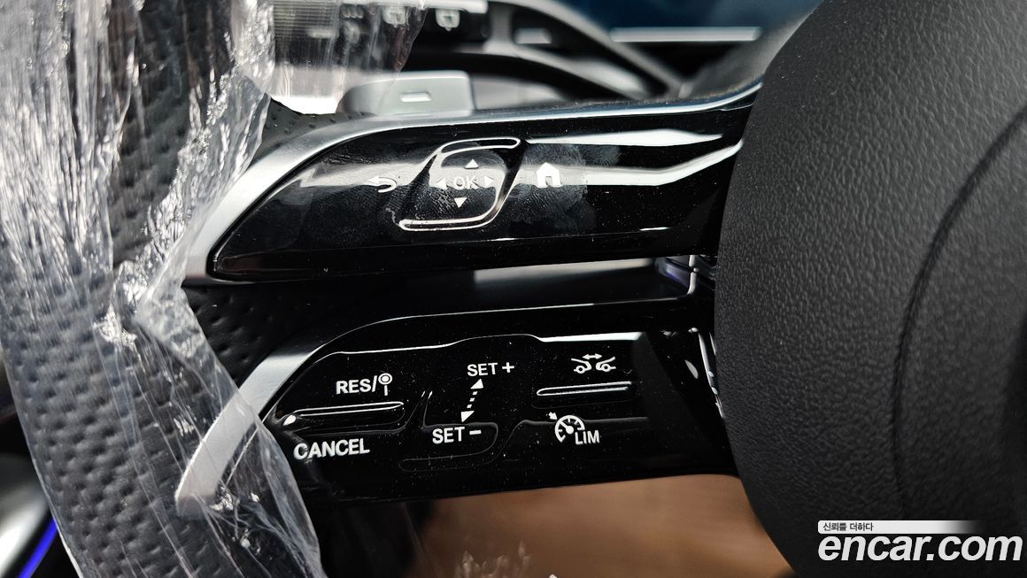 Mercedes-Benz GLC-Class 2026