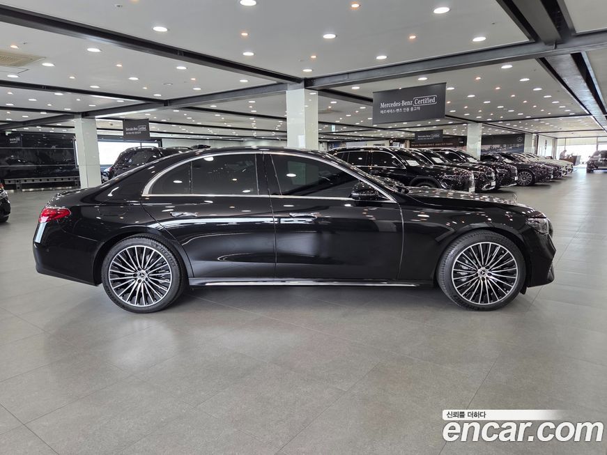 Mercedes-Benz E-Class 2025