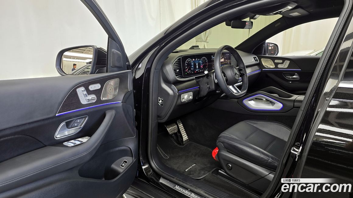Mercedes-Benz GLE-Class 2025
