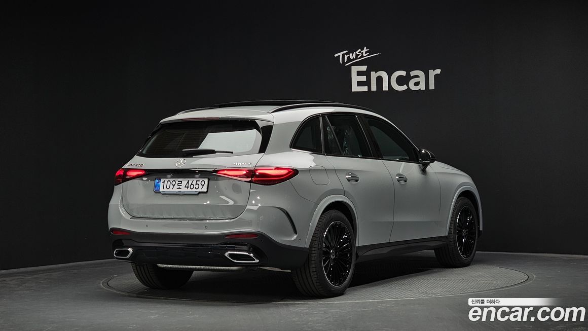 Mercedes-Benz GLC-Class 2026