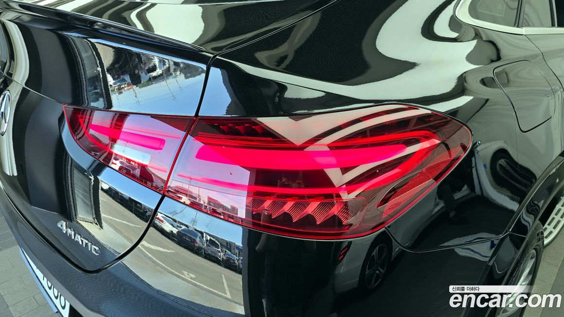 Mercedes-Benz GLE-Class 2025