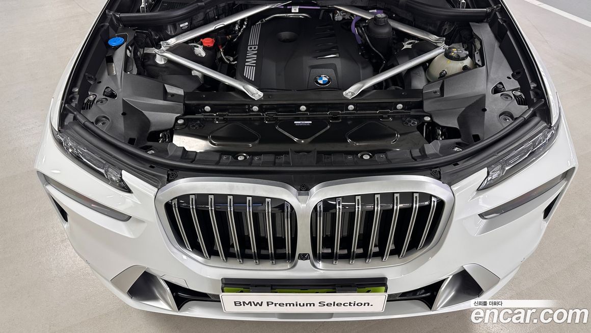 BMW X7 2025