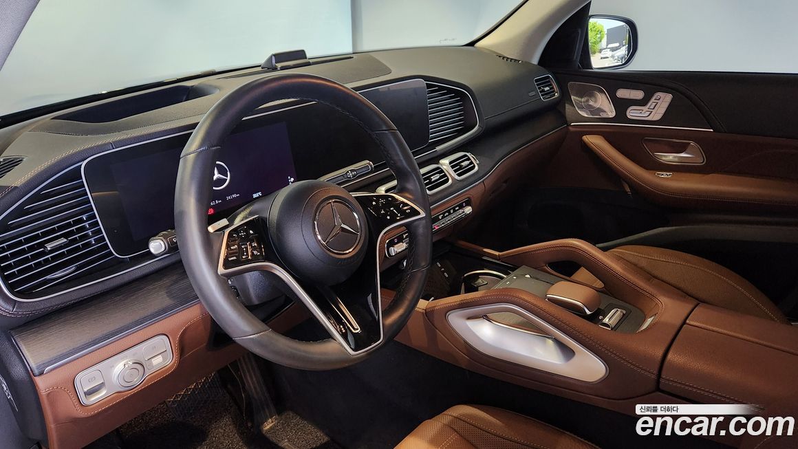 Mercedes-Benz GLE-Class 2025