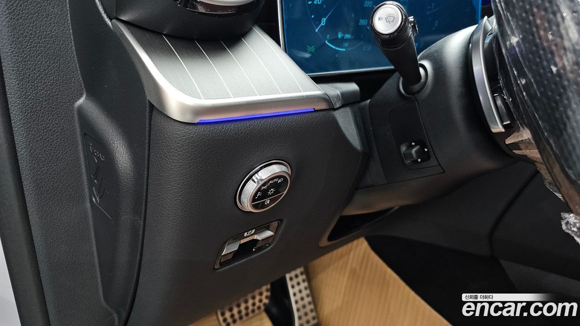 Mercedes-Benz GLC-Class 2026