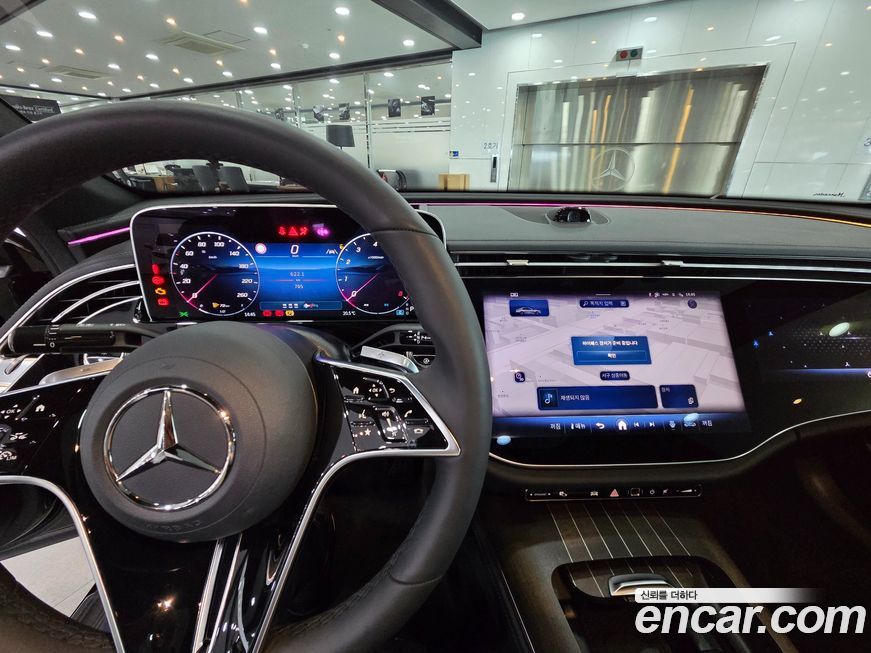 Mercedes-Benz E-Class 2025