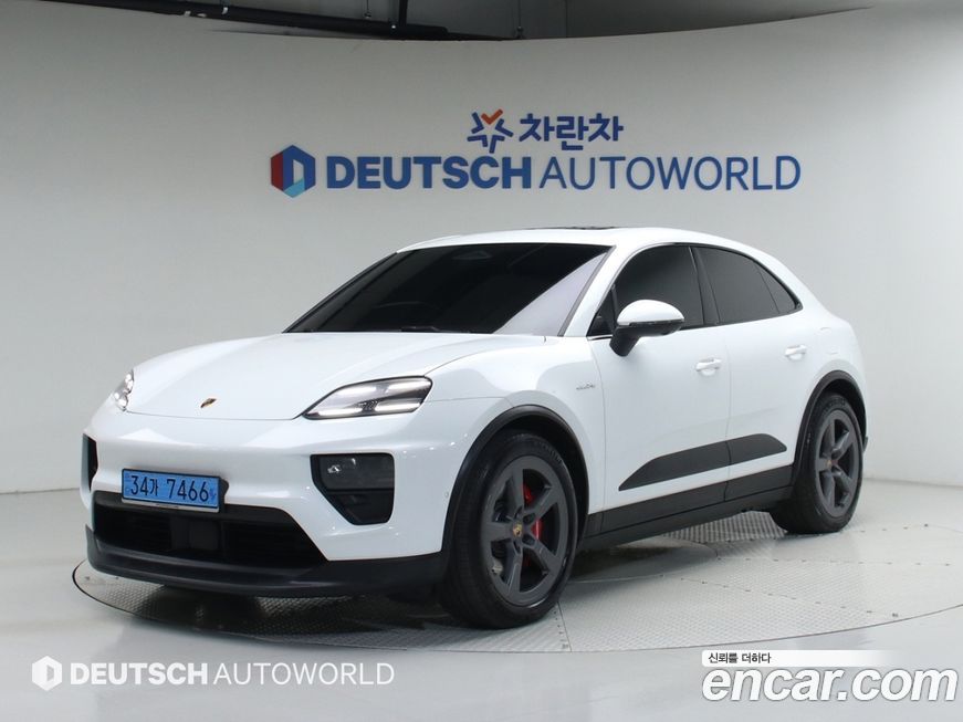 Porsche Macan 2025